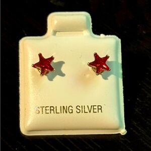 🌟NWOT! Sterling Silver Red Star Stud Earrings